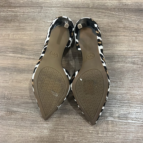 Michael Kors Leopard Pump Heels - Picture 5 of 5